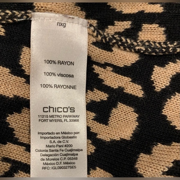 Chico’s Women’s Leopard Print Pullover Sweater, Tan/Black, 1/4 Zip Back; Size 3 - Picture 6 of 10